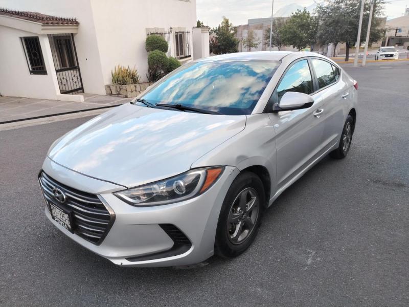 HYUNDAI ELANTRA GLS 2017 ESTANDAR