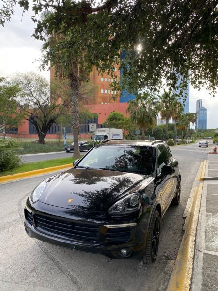 PORSCHE CAYENNE S HYBRID 2017